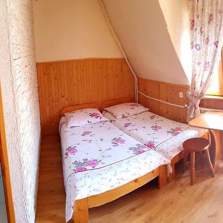 Pokoje Goscinne Anna Bobak Zakopane Esterno foto
